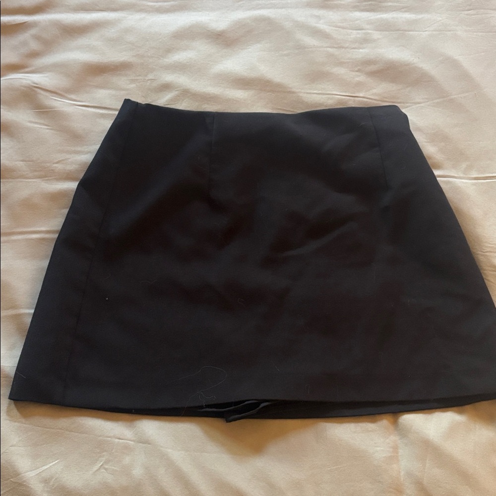 Abercrombie & Fitch Black Mini Skirt